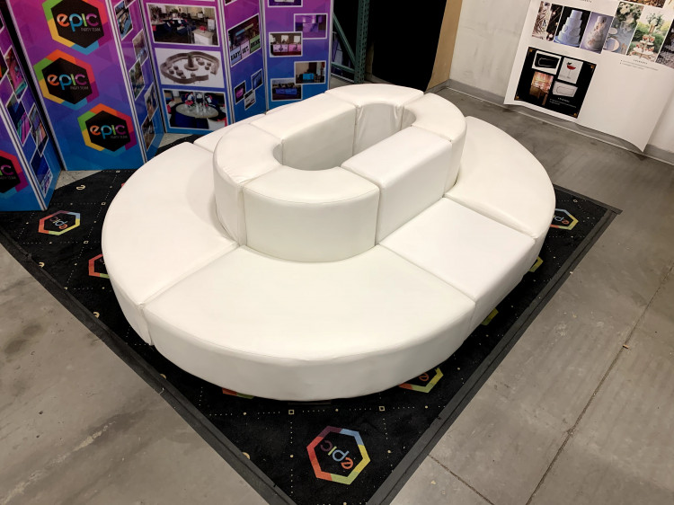 Mondrian - Oval Lounge - White Mondrian - Oval Lounge - White